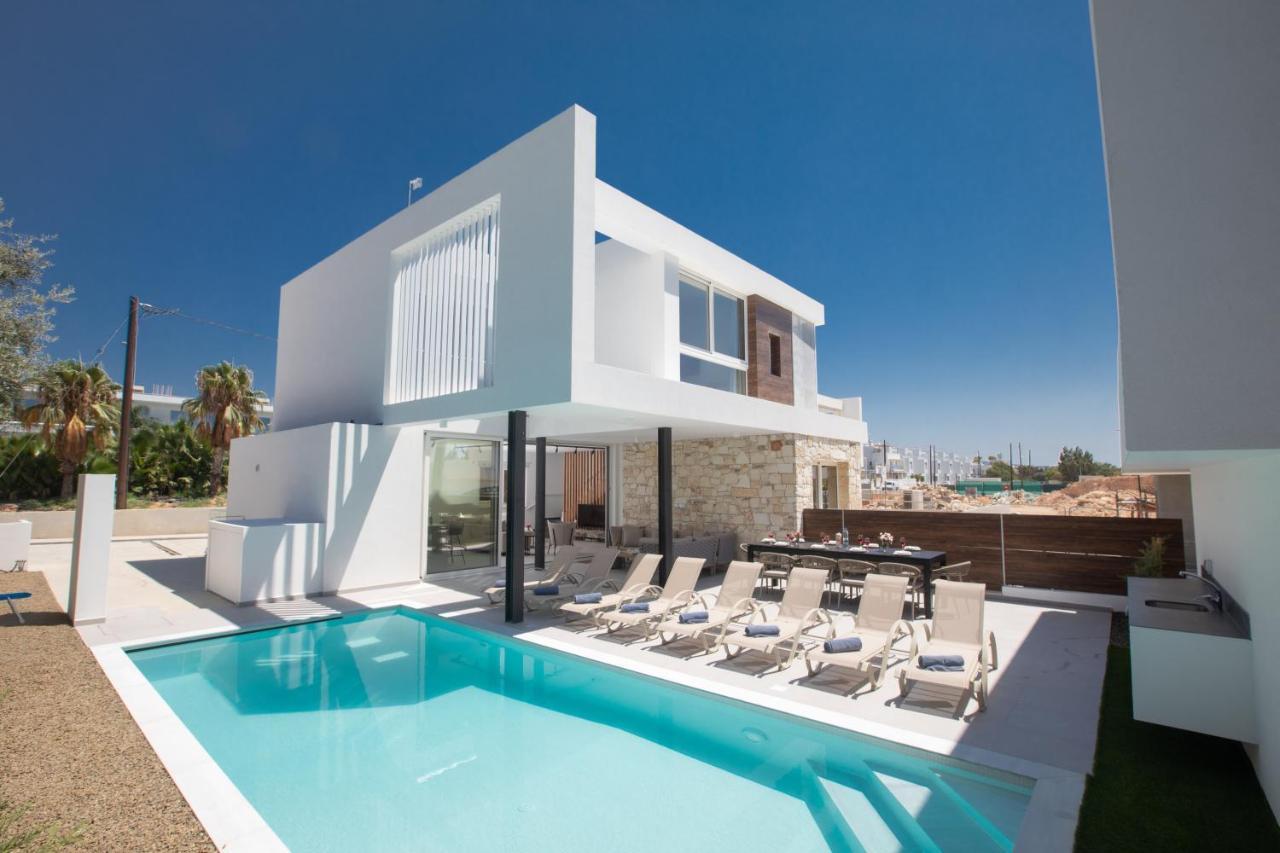 Kube Luxury Villas Ayia Napa Eksteriør billede