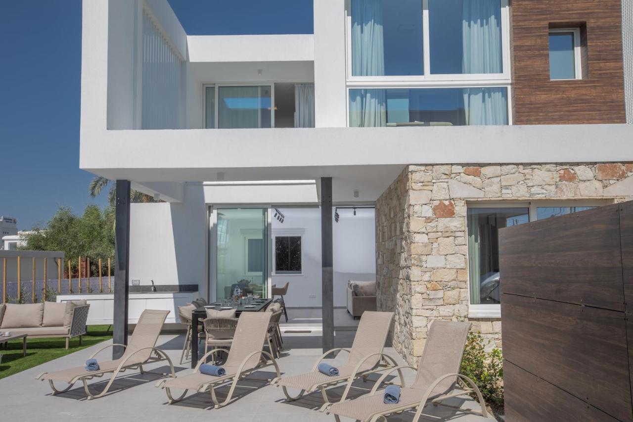 Kube Luxury Villas Ayia Napa Eksteriør billede