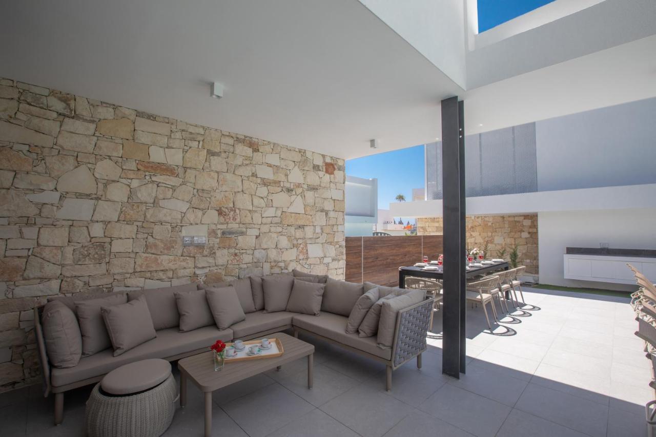Kube Luxury Villas Ayia Napa Eksteriør billede