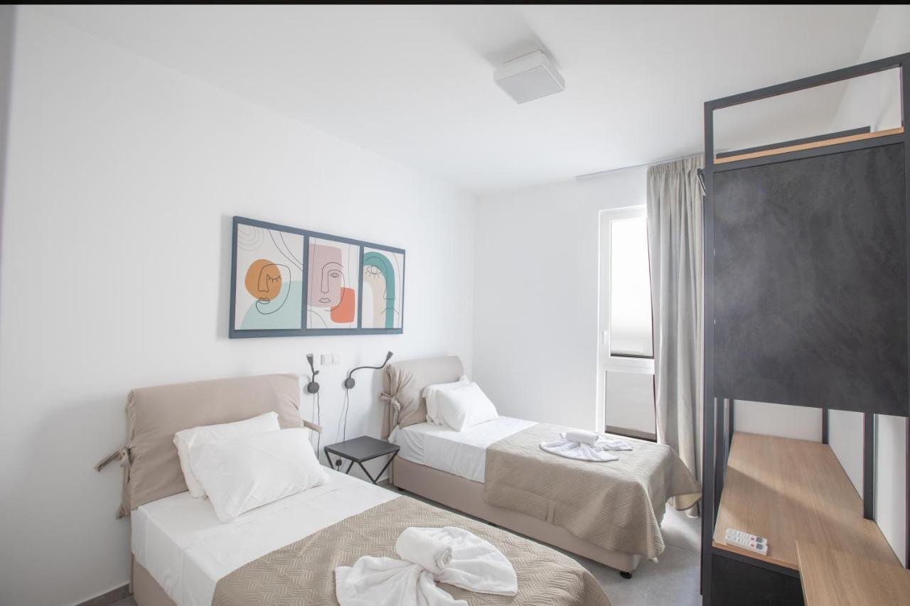 Kube Luxury Villas Ayia Napa Eksteriør billede